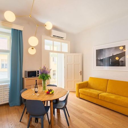 Quiet City Center Apartment In Hip & Foodie Area Prague Luaran gambar
