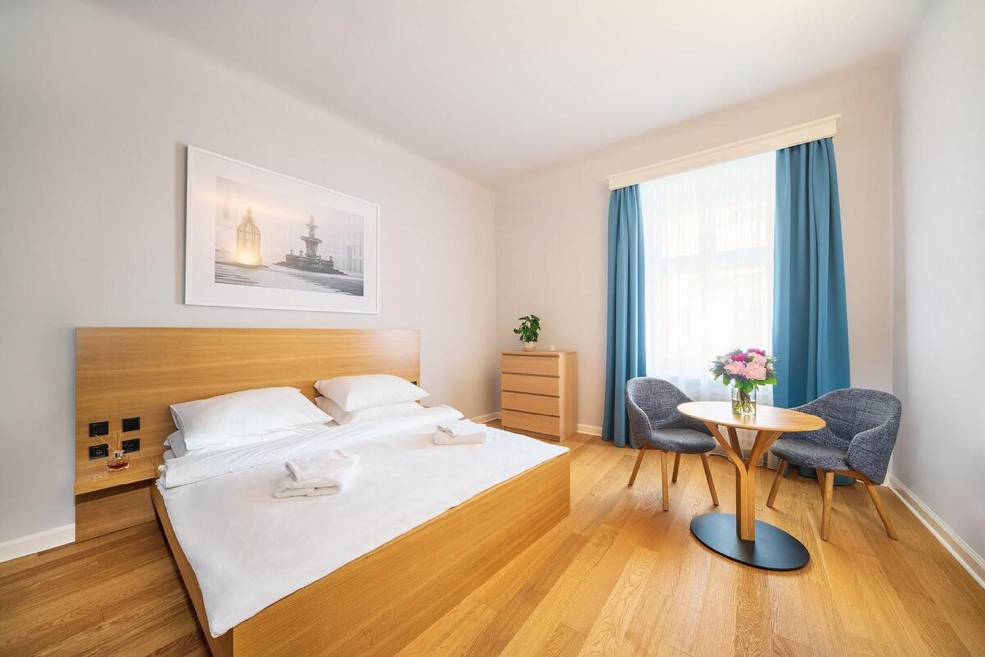 Quiet City Center Apartment In Hip & Foodie Area Prague Luaran gambar