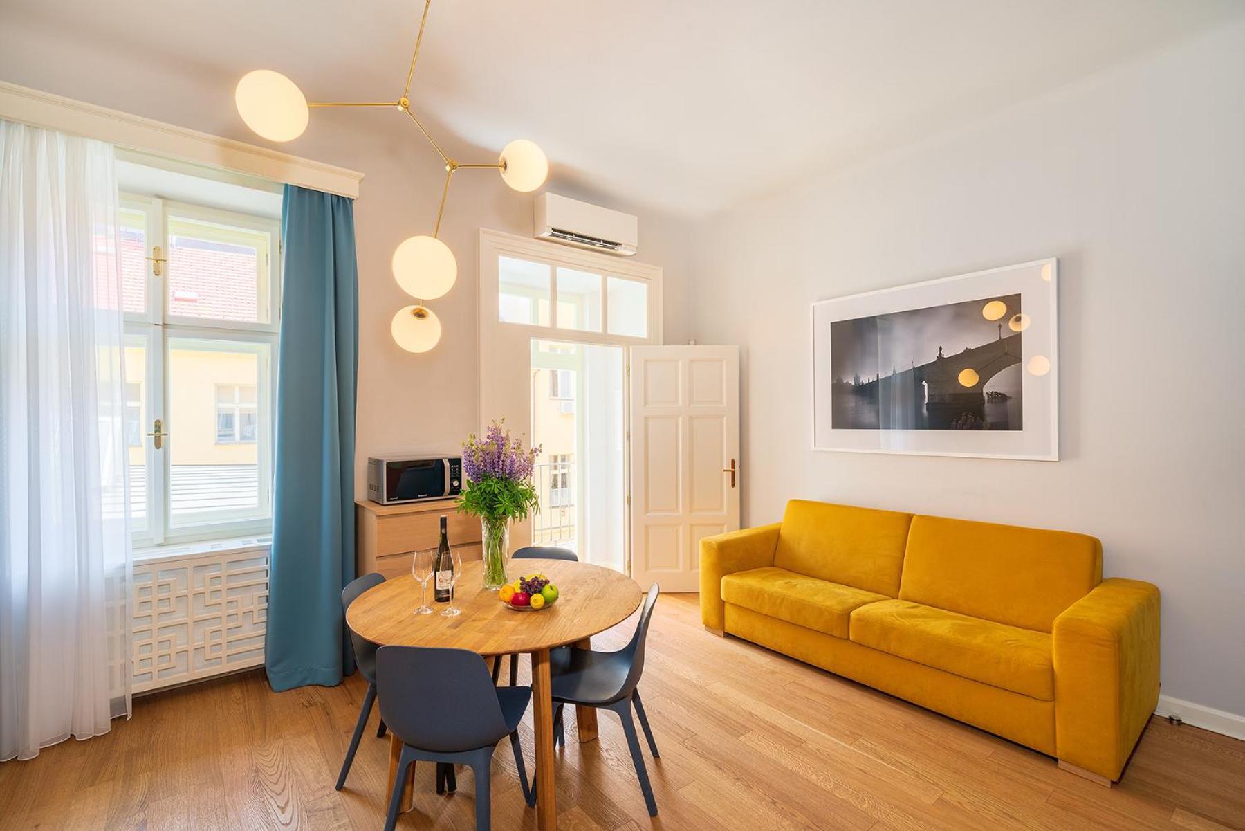 Quiet City Center Apartment In Hip & Foodie Area Prague Luaran gambar